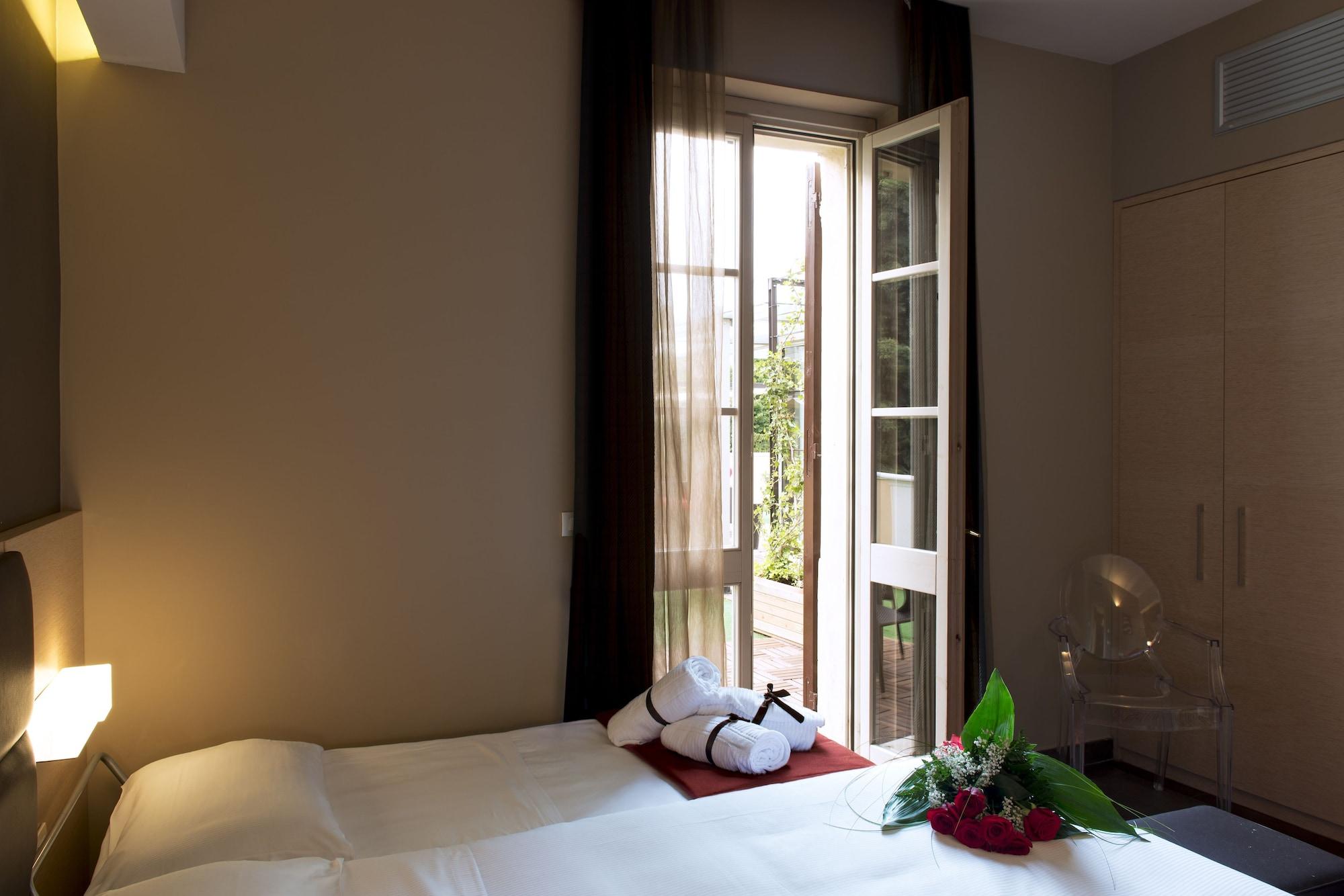 Unahotels Villa Dei Platani Foligno Eksteriør billede